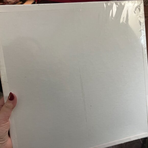 Bits &Pieces "Christmas in the City" 1000-Piece sealed Jigsaw Puzzle (23"x29") - Picture 4 of 4